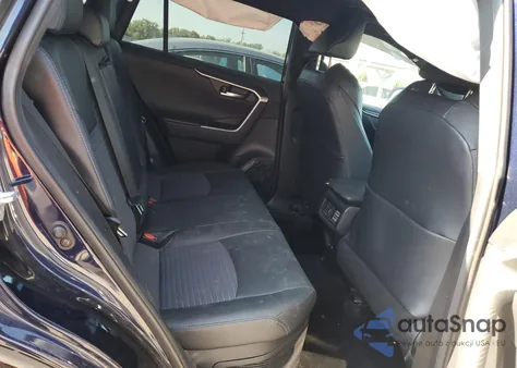 2021 Toyota Rav4 Xse z USA, uszkodzony, nr VIN 4T3E6RFV6MU035686